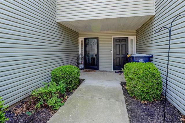 8112 N Lawn Avenue, Kansas City, MO 64119