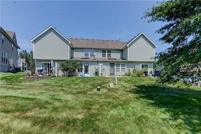 8112 N Lawn Avenue, Kansas City, MO 64119
