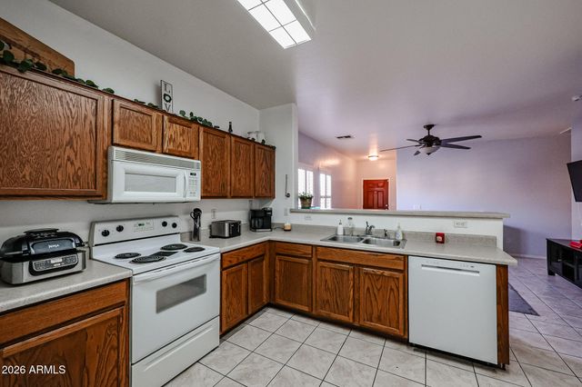 7008 W CESAR Street, Peoria, AZ 85345