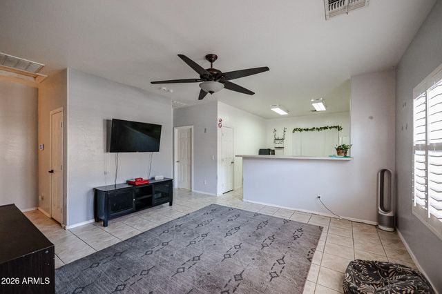 7008 W CESAR Street, Peoria, AZ 85345