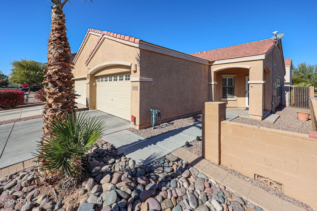 7008 W CESAR Street, Peoria, AZ 85345