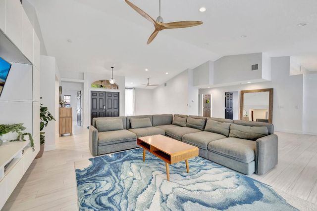 9567 Lake Serena Drive, Boca Raton, FL 33496