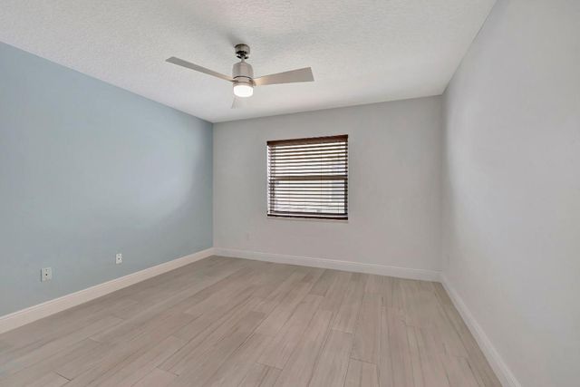 9567 Lake Serena Drive, Boca Raton, FL 33496