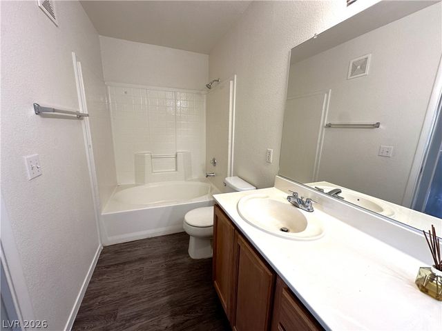 3067 Key Largo Drive 102, Las Vegas, NV 89120