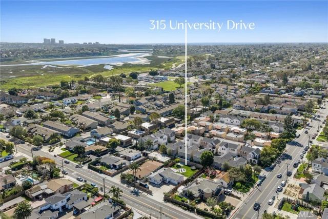 315 University Drive, Costa Mesa, CA 92627