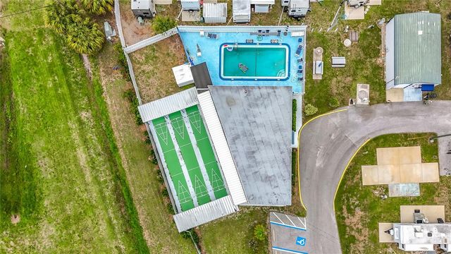 4676 66TH LANE N 20, St Petersburg, FL 33709