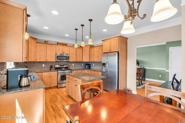 915 Lynn Avenue, Point Pleasant, NJ 08742