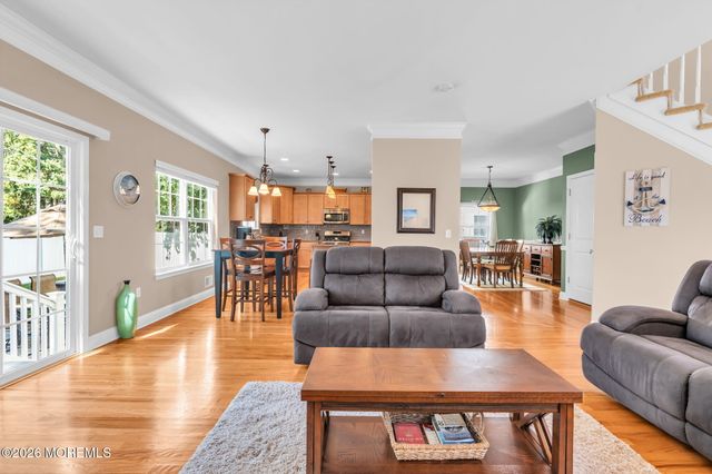 915 Lynn Avenue, Point Pleasant, NJ 08742