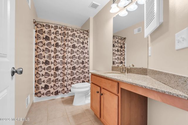 915 Lynn Avenue, Point Pleasant, NJ 08742