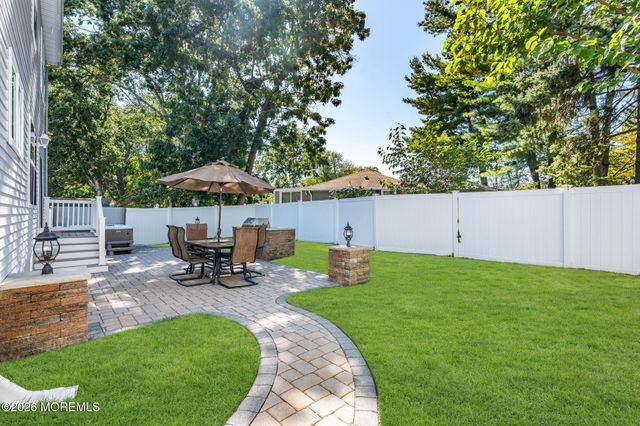 915 Lynn Avenue, Point Pleasant, NJ 08742