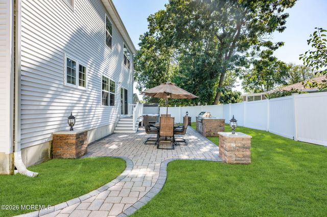 915 Lynn Avenue, Point Pleasant, NJ 08742