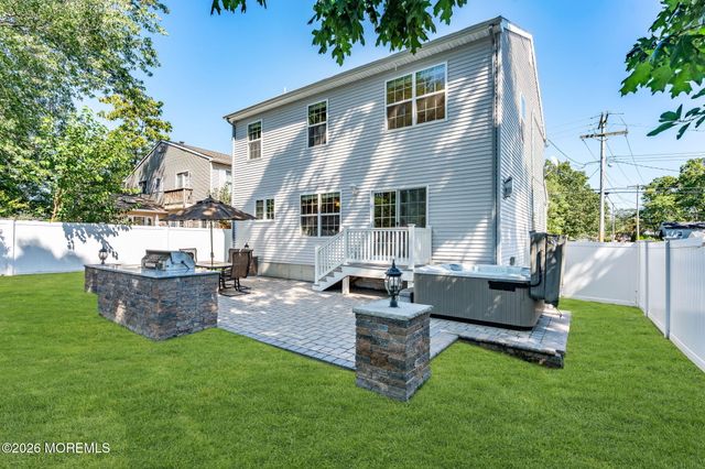 915 Lynn Avenue, Point Pleasant, NJ 08742
