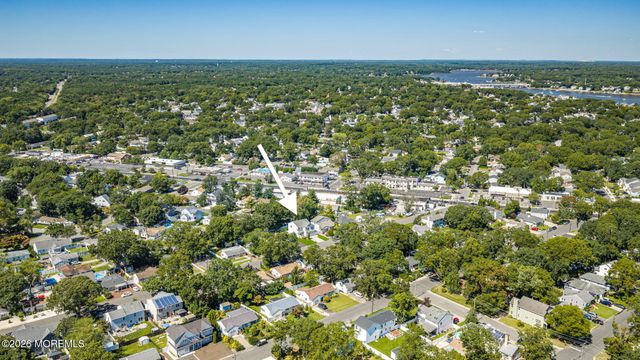 915 Lynn Avenue, Point Pleasant, NJ 08742