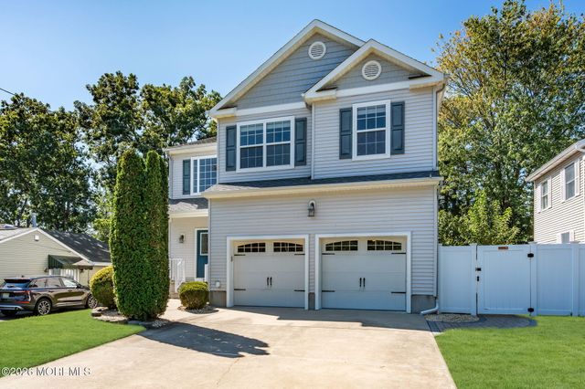 915 Lynn Avenue, Point Pleasant, NJ 08742