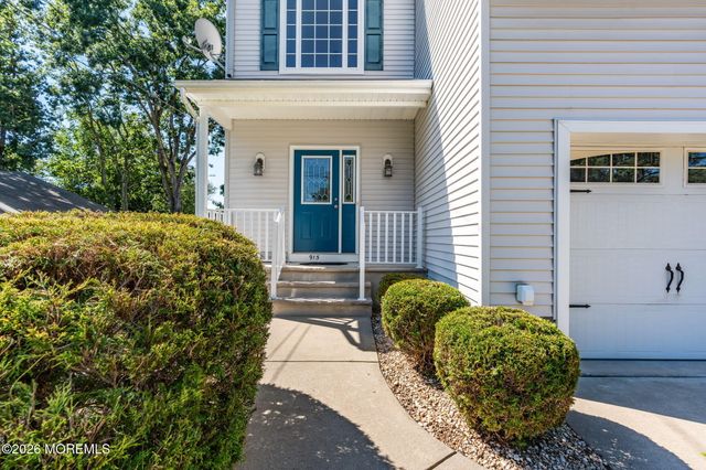 915 Lynn Avenue, Point Pleasant, NJ 08742