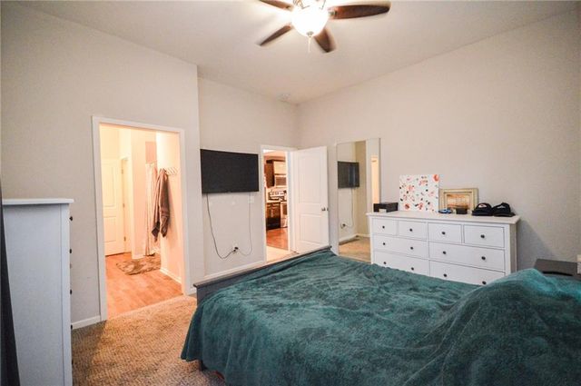 1510 S Vermont Avenue, Independence, MO 64052