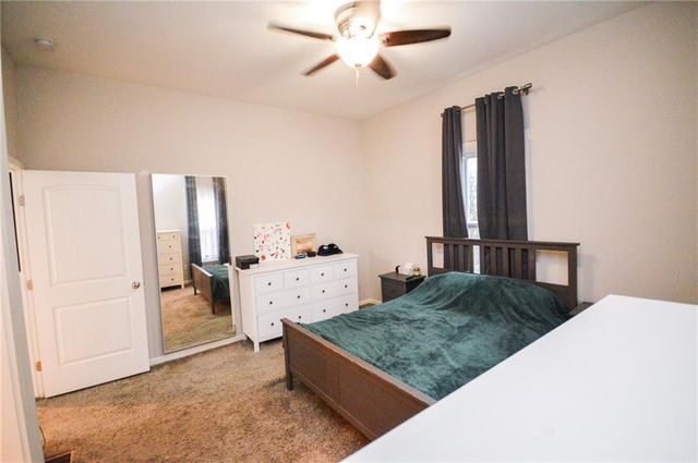 1510 S Vermont Avenue, Independence, MO 64052