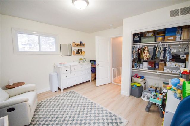 1510 S Vermont Avenue, Independence, MO 64052