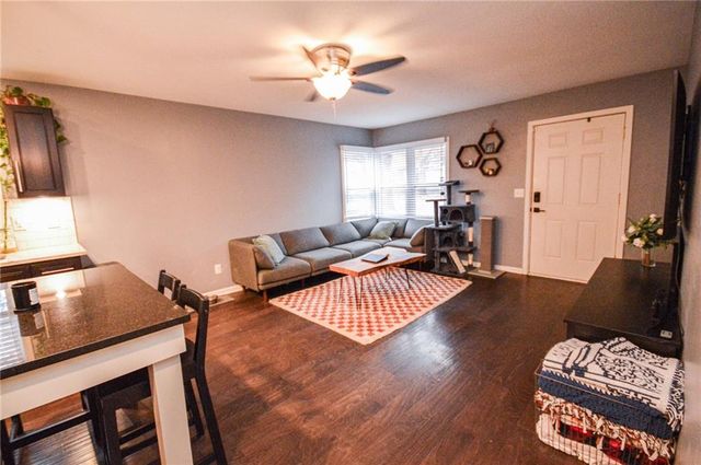 1510 S Vermont Avenue, Independence, MO 64052