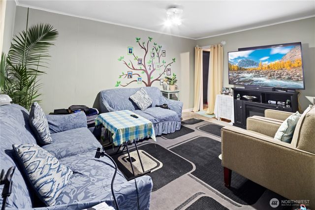 12206 1st Avenue S, Seattle, WA 98168