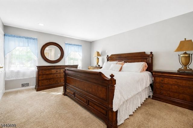 6 Noe Ave, Madison Boro, NJ 07940