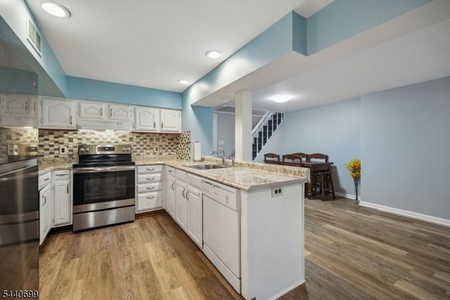 6 Noe Ave, Madison Boro, NJ 07940