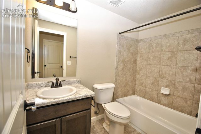 811 Yellow Jasper Point, Colorado Springs, CO 80921