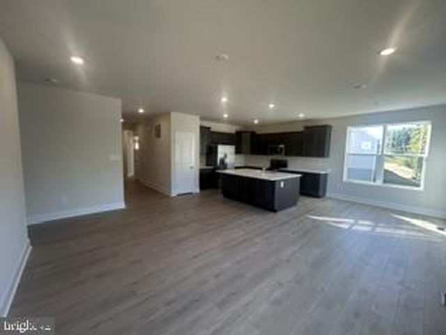 10400 YOSEMITE ST, White Plains, MD 20695