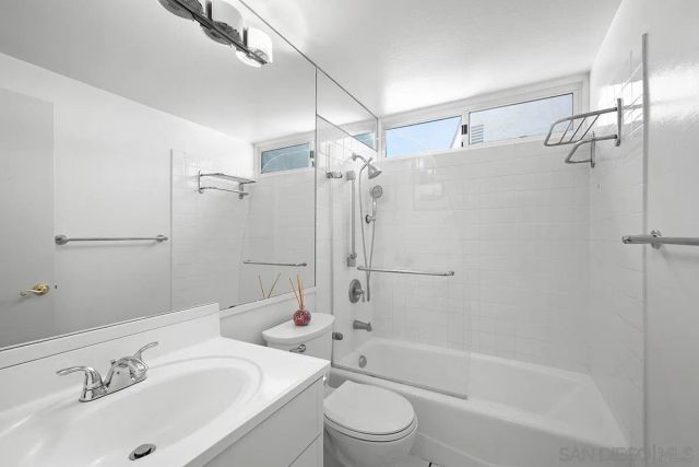 4260 Karensue Avenue, San Diego, CA 92122