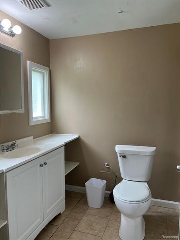 35945 Herman Street, Romulus, MI 48174