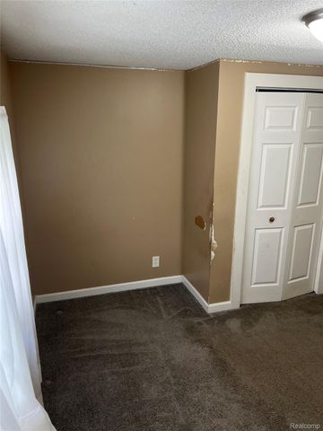 35945 Herman Street, Romulus, MI 48174