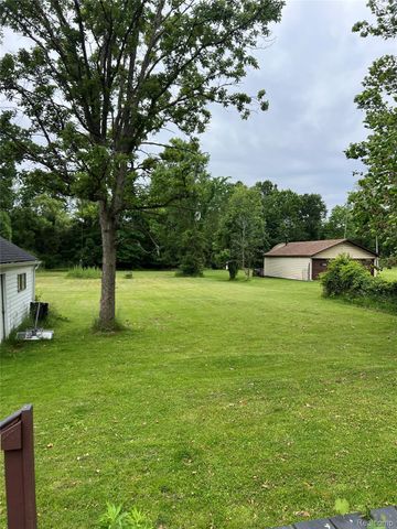 35945 Herman Street, Romulus, MI 48174