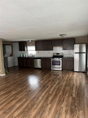 35945 Herman Street, Romulus, MI 48174