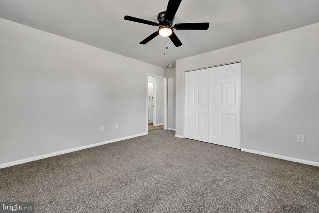 143 S OAK ST, Lititz, PA 17543