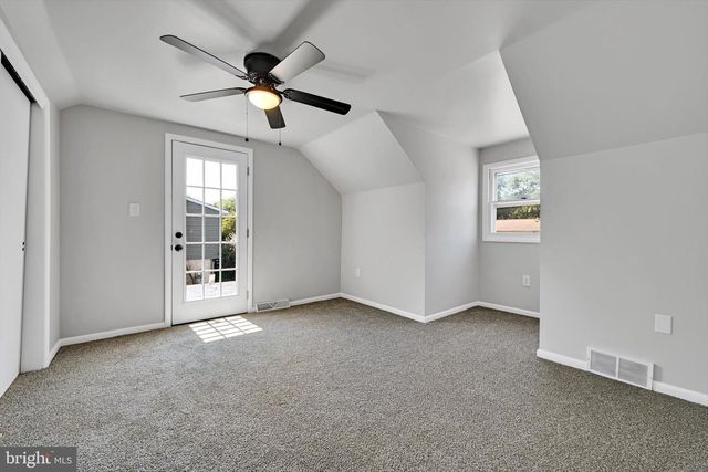 143 S OAK ST, Lititz, PA 17543