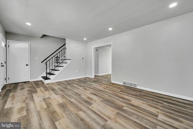 143 S OAK ST, Lititz, PA 17543