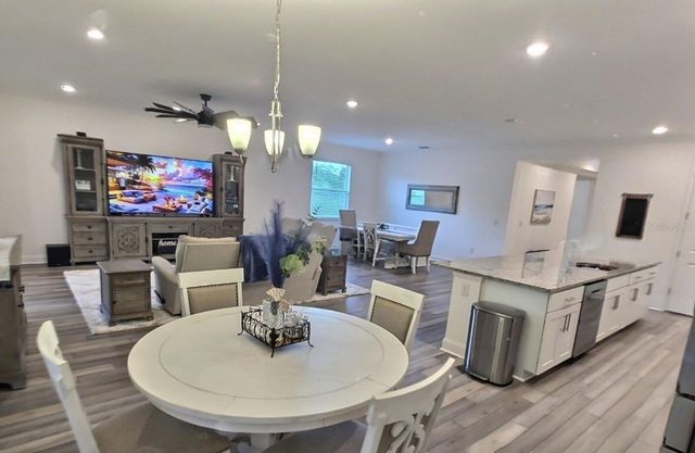 2 PAT PLACE, Palm Coast, FL 32164