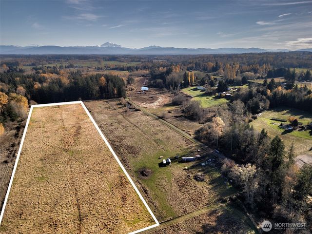 7475 Valley View Road, Ferndale, WA 98248