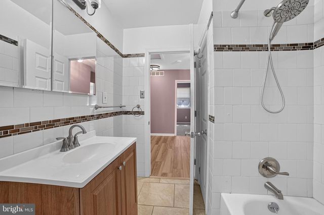 518 CARVER CT, Lawnside, NJ 08045