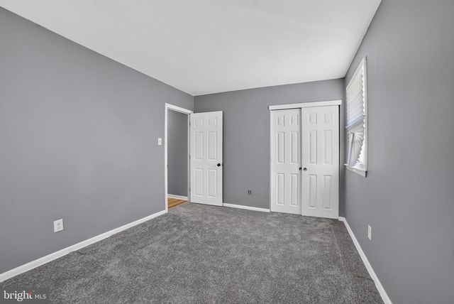 518 CARVER CT, Lawnside, NJ 08045