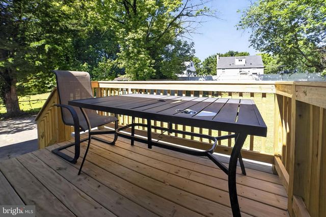 518 CARVER CT, Lawnside, NJ 08045