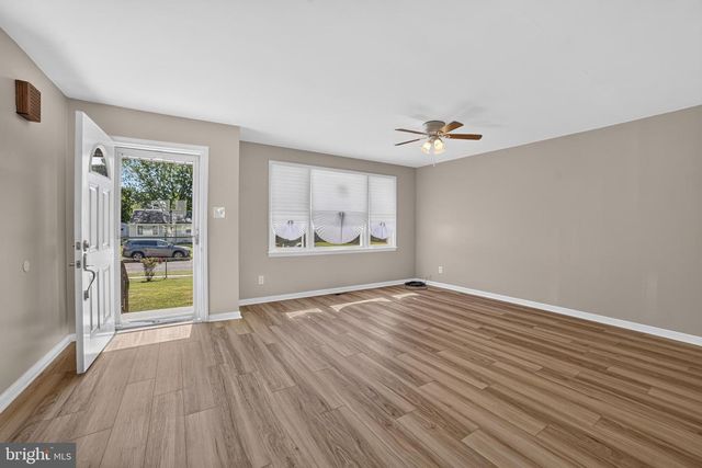 518 CARVER CT, Lawnside, NJ 08045