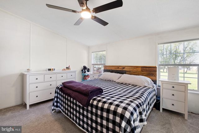 1813 TWIN HOUSE RD, Oxford, PA 19363