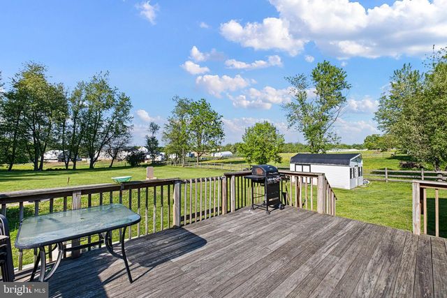 1813 TWIN HOUSE RD, Oxford, PA 19363