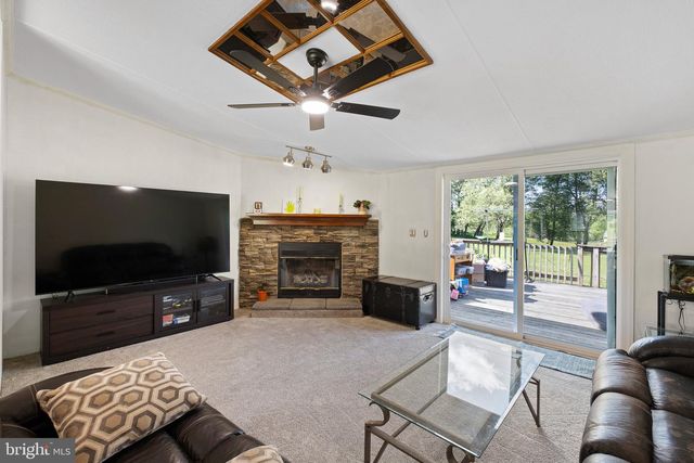 1813 TWIN HOUSE RD, Oxford, PA 19363