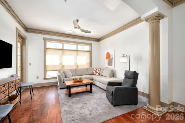 42 Schenck Parkway B08, Asheville, NC 28803