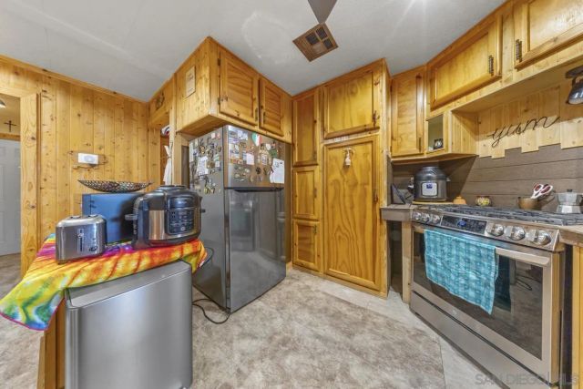 1380 Oak Hill Dr SPC 42, Escondido, CA 92026