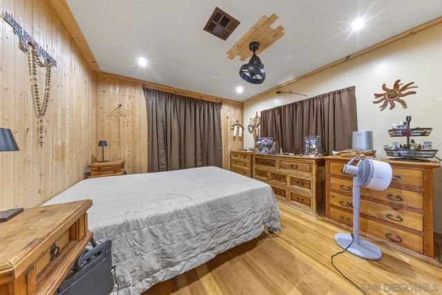 1380 Oak Hill Dr SPC 42, Escondido, CA 92026