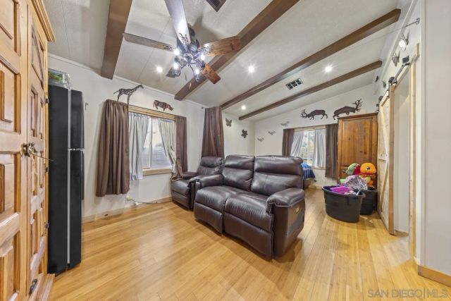 1380 Oak Hill Dr SPC 42, Escondido, CA 92026