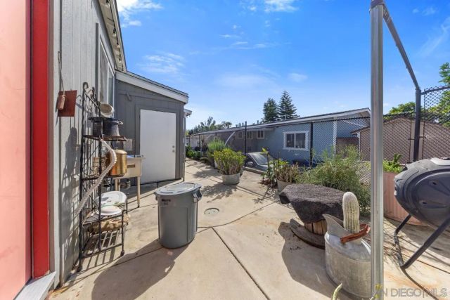 1380 Oak Hill Dr SPC 42, Escondido, CA 92026